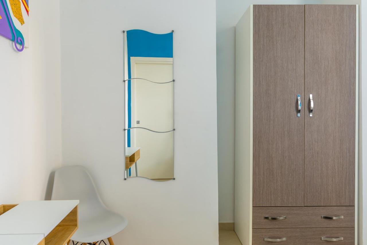 Orsola Comfort House By Napoliapartments Buitenkant foto