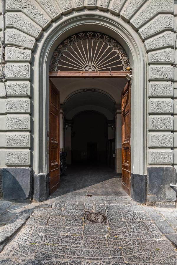 Orsola Comfort House By Napoliapartments Buitenkant foto